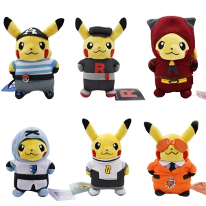 6x Pokemon Pikachu Cosplay Peluche (circa 20 cm) Team Rocket